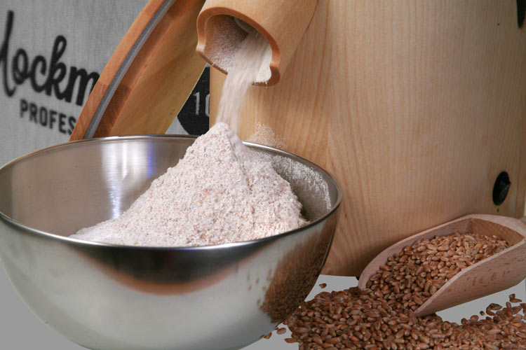 Test: Spelt ground at the finest level with the Mockmill PRO 100 grain mill